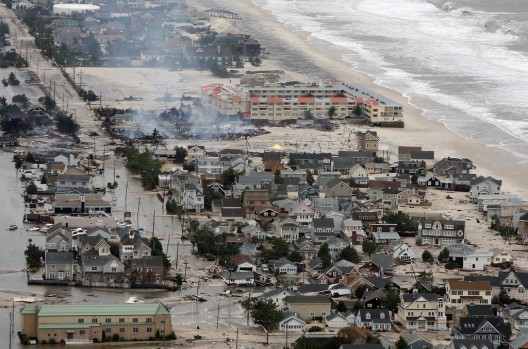 51ba0a7ab3fc4bcf6700002f_four-ngos-launch-housing-competition-to-aid-disaster-survivors_1